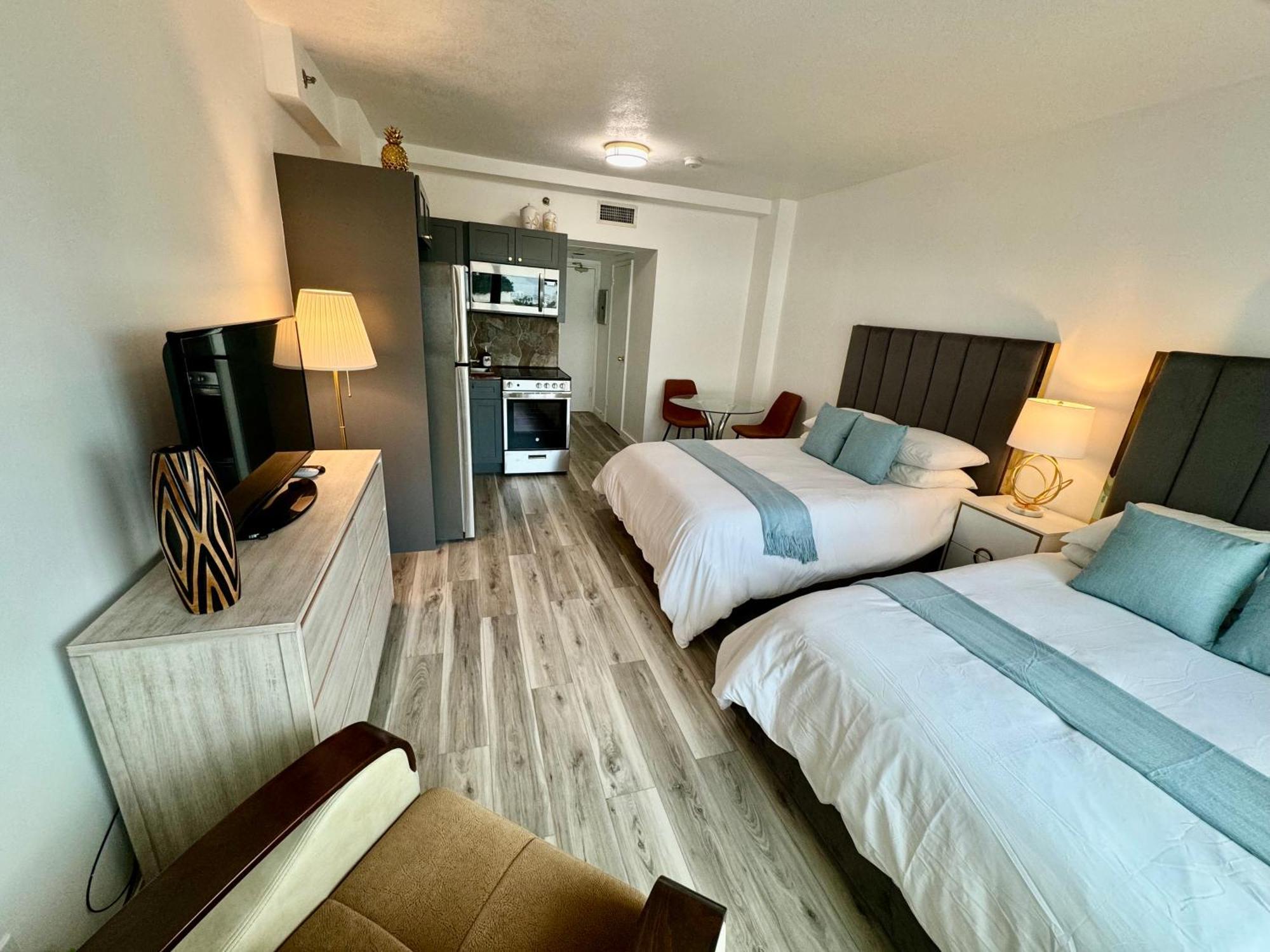 Directly On The Beach With Pool & Parking Miami Beach Ngoại thất bức ảnh