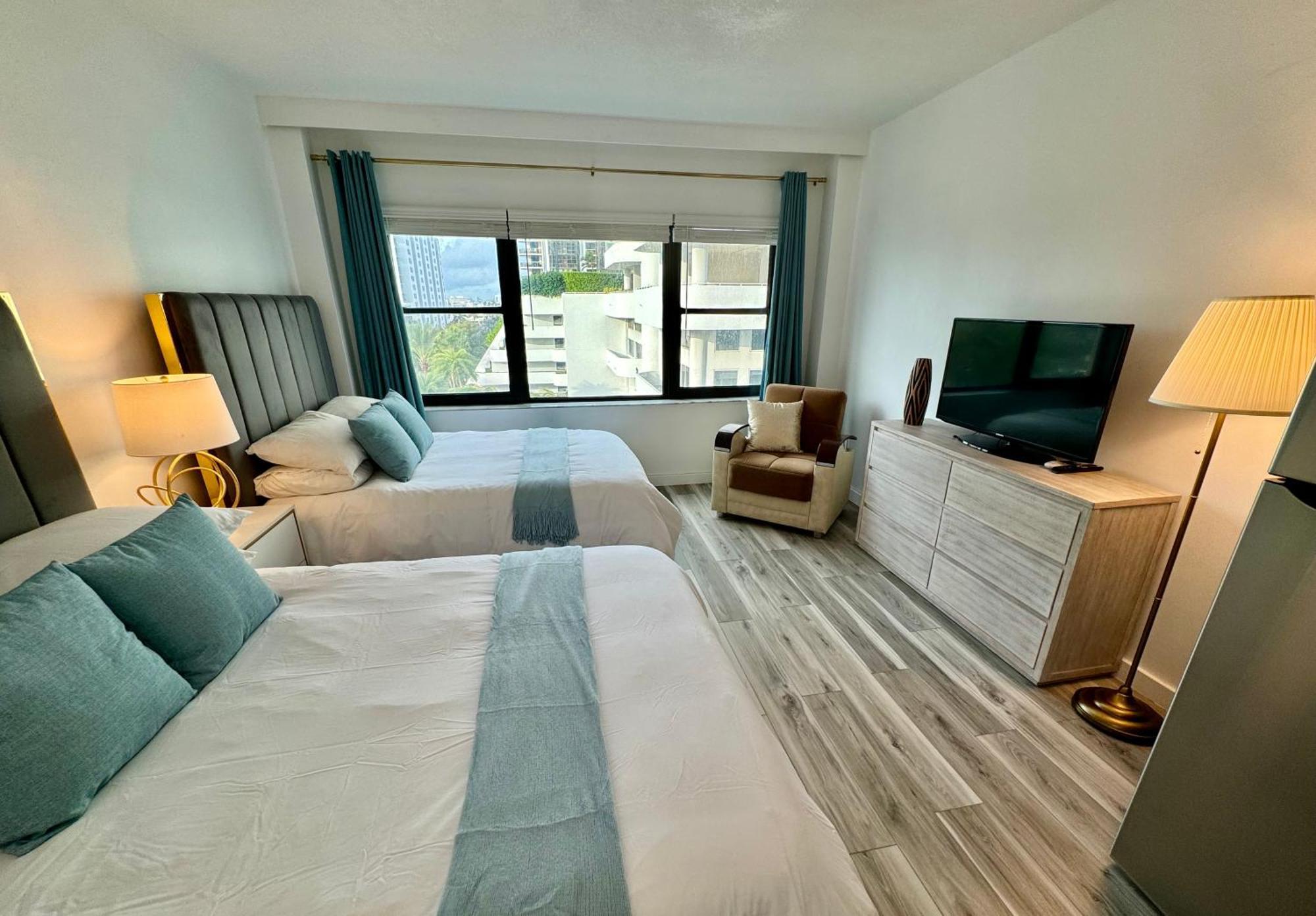 Directly On The Beach With Pool & Parking Miami Beach Ngoại thất bức ảnh